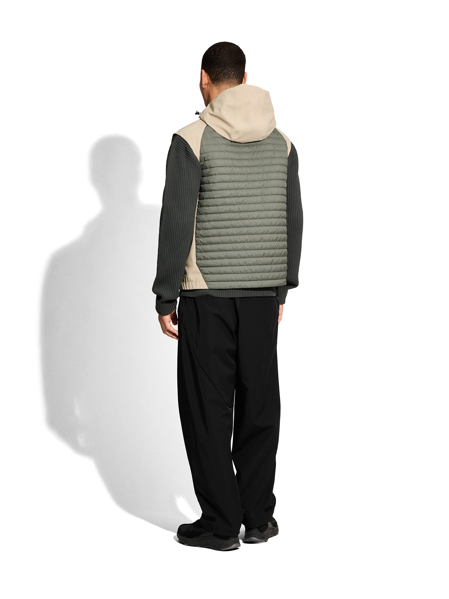 BI-MATERIAL WARMER VEST